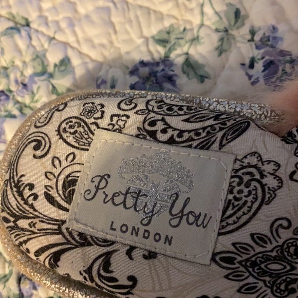 Pretty You slippers, size XL (9.5-10.5) super cute - Picture 5 of 7